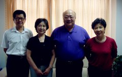 南(nán)京工(gōng)作(zuò)服定做(zuò)公司為(wèi)明(míng)木(mù)公司提供工(gōng)作(zuò)服定做(zuò)